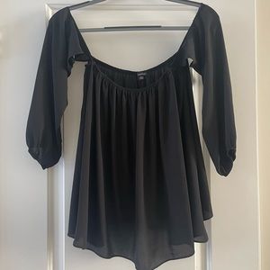Off-shoulder long sleeve